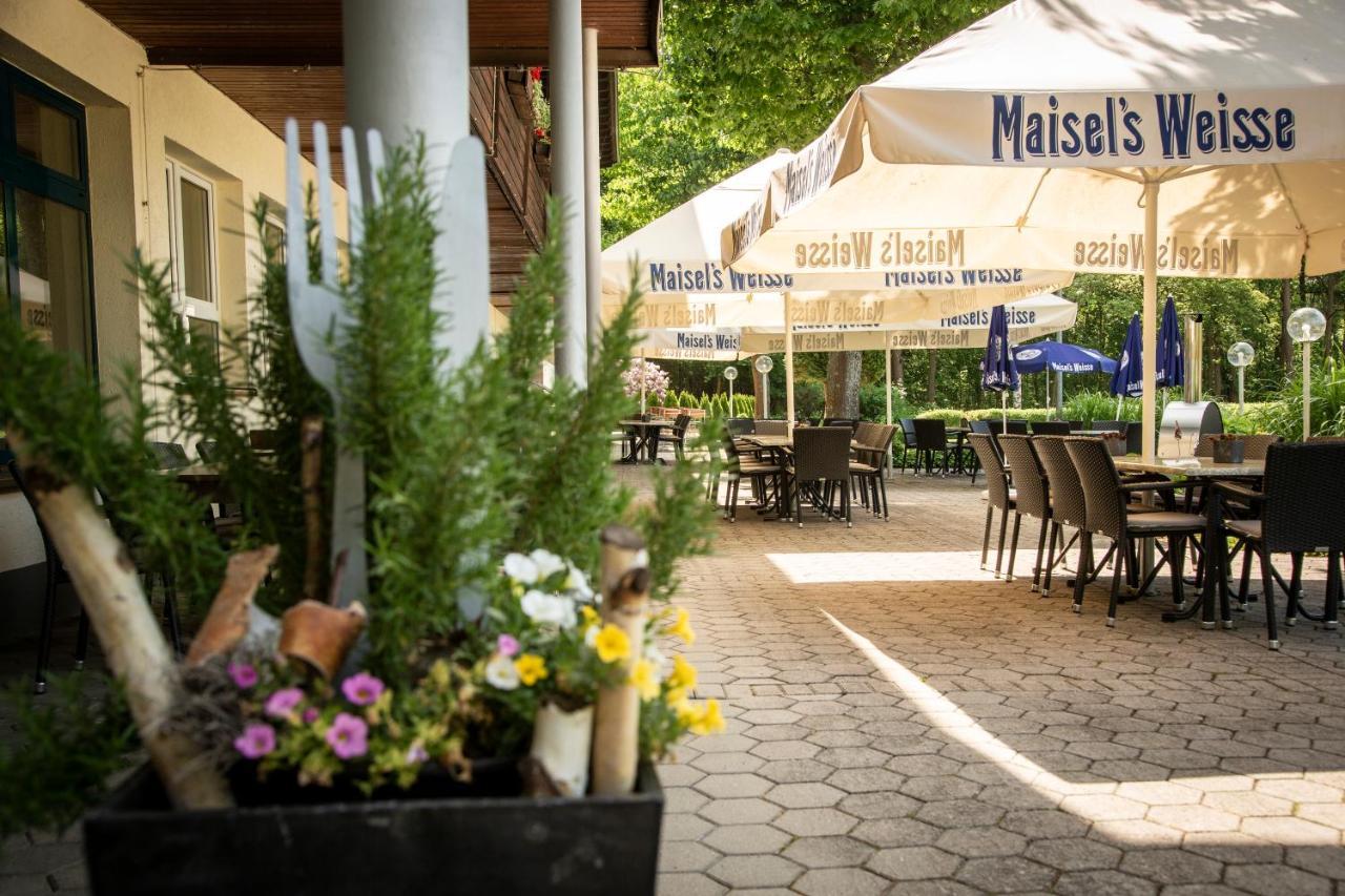 Hotel Russweiher Eschenbach in der Oberpfalz Екстериор снимка